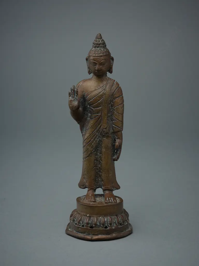 Tibetan brass standing Buddha figure, Image 1++